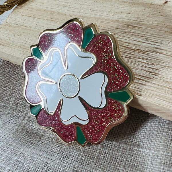 Shiny Tudor Rose Metallic Brooch with Red and Green Enamel Color